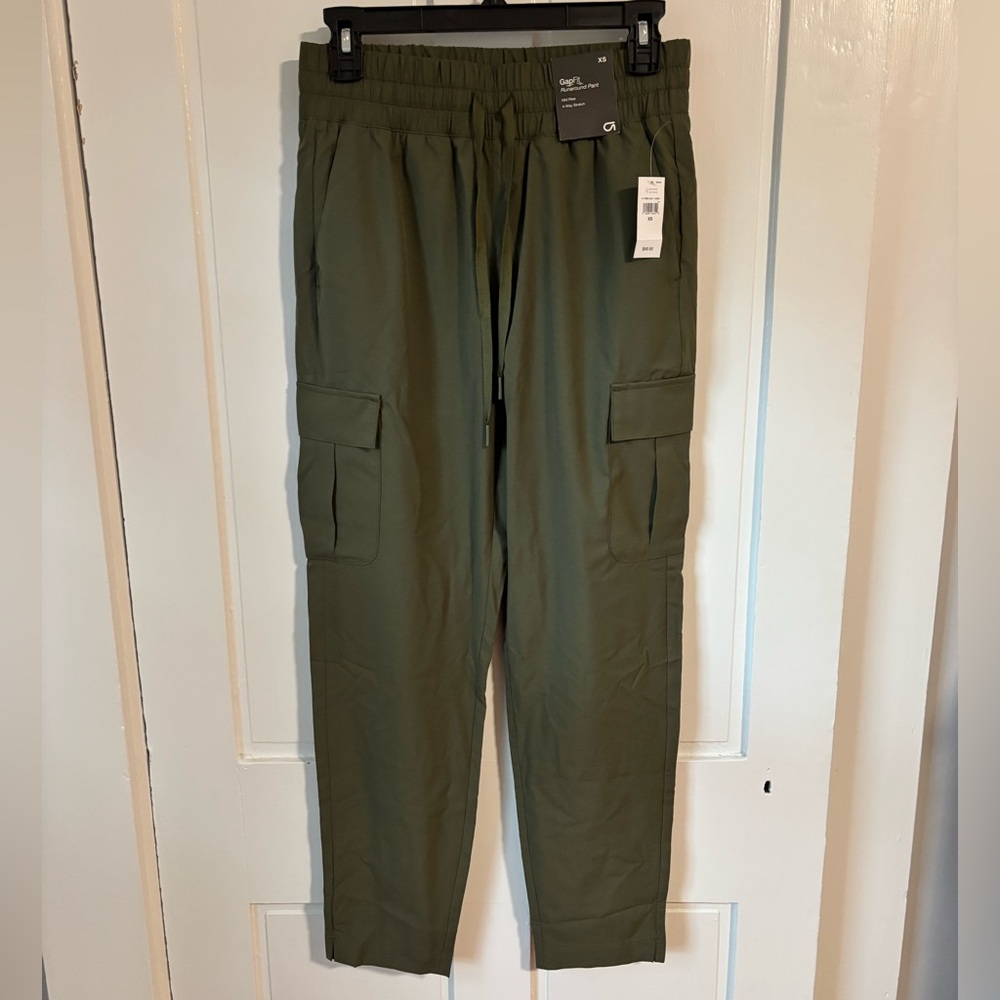 GAP Forest Green Cargo Pants